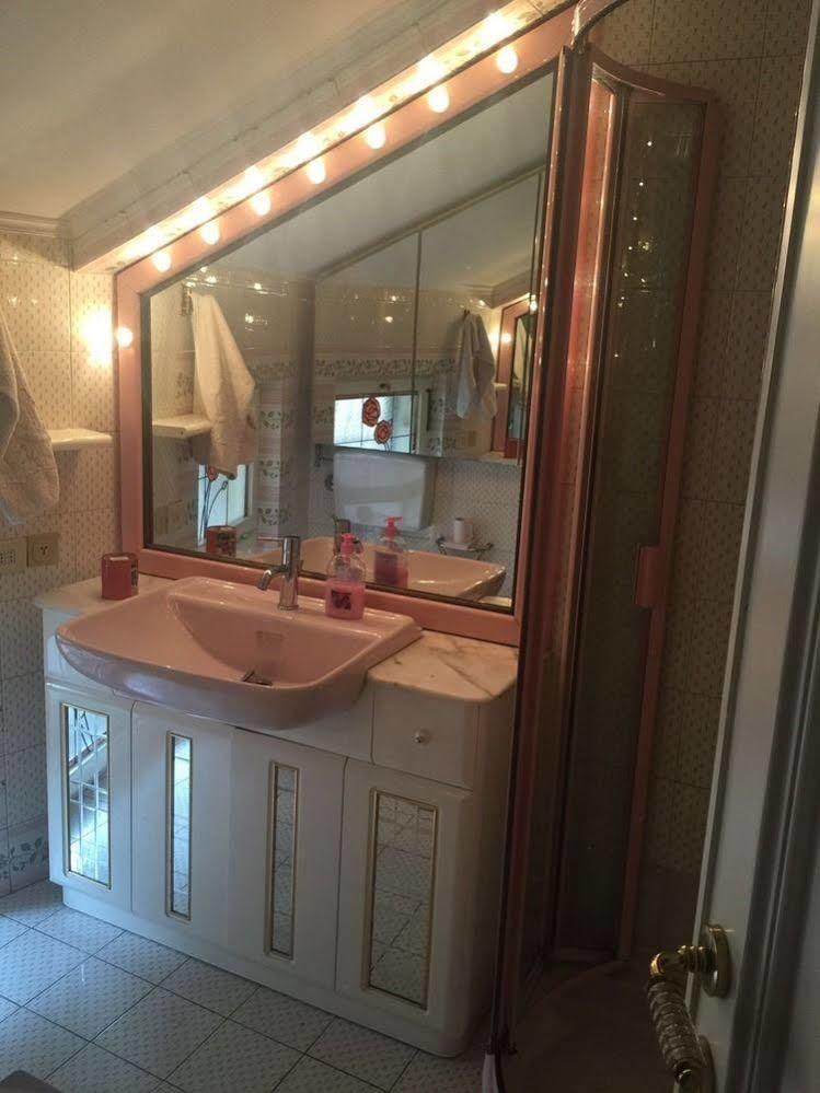 San Pietro Stazione Guesthouse روما المظهر الخارجي الصورة