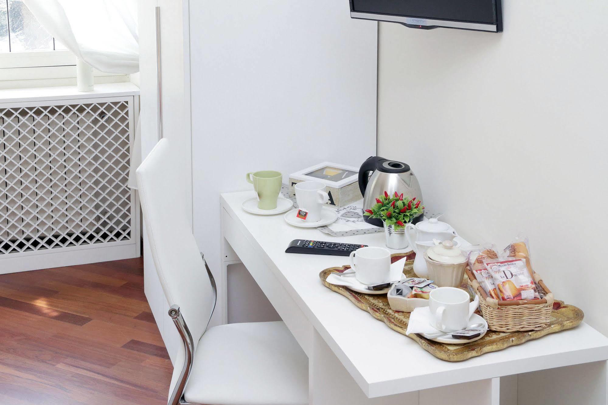 San Pietro Stazione Guesthouse روما المظهر الخارجي الصورة