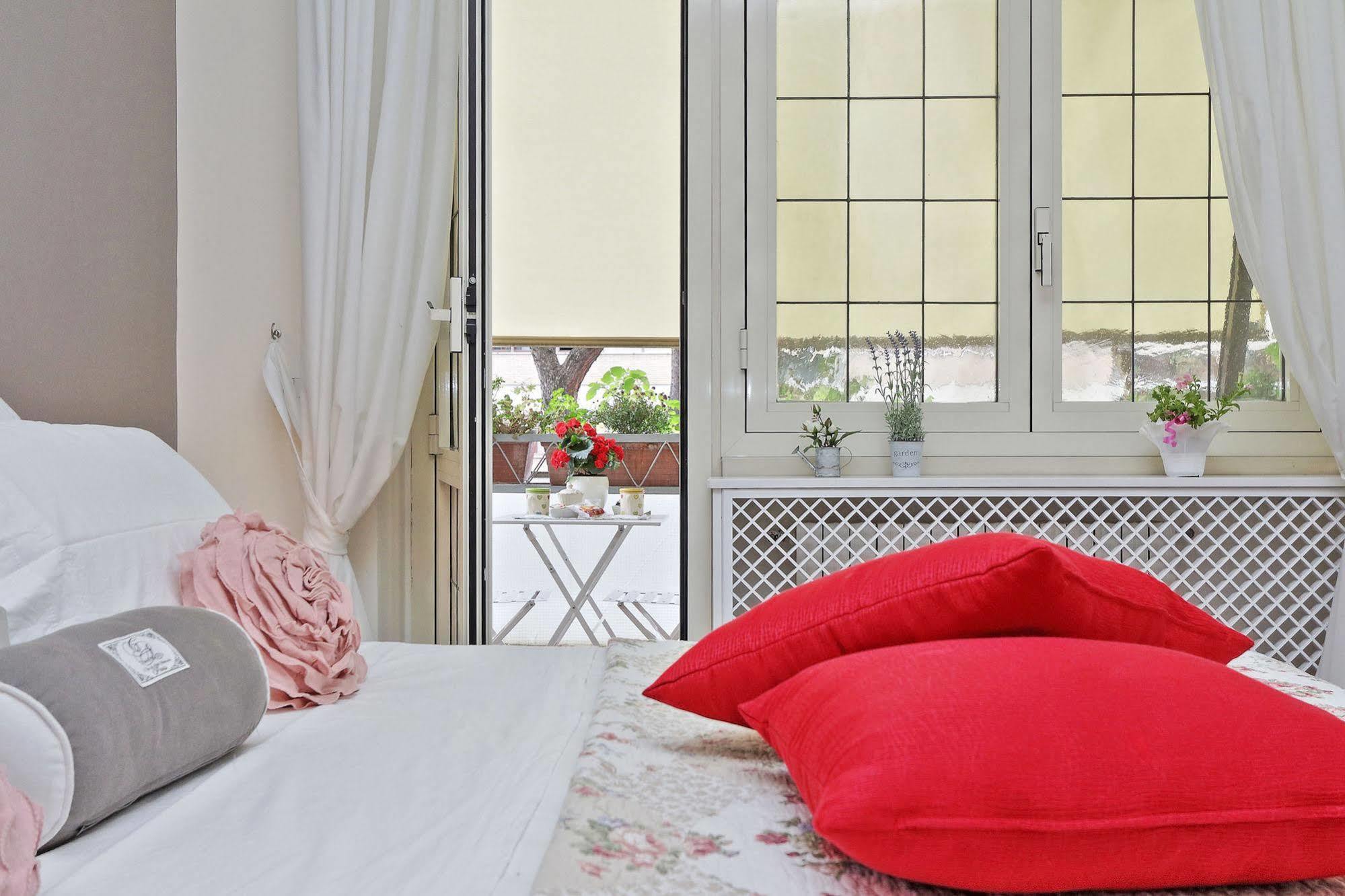 San Pietro Stazione Guesthouse روما المظهر الخارجي الصورة