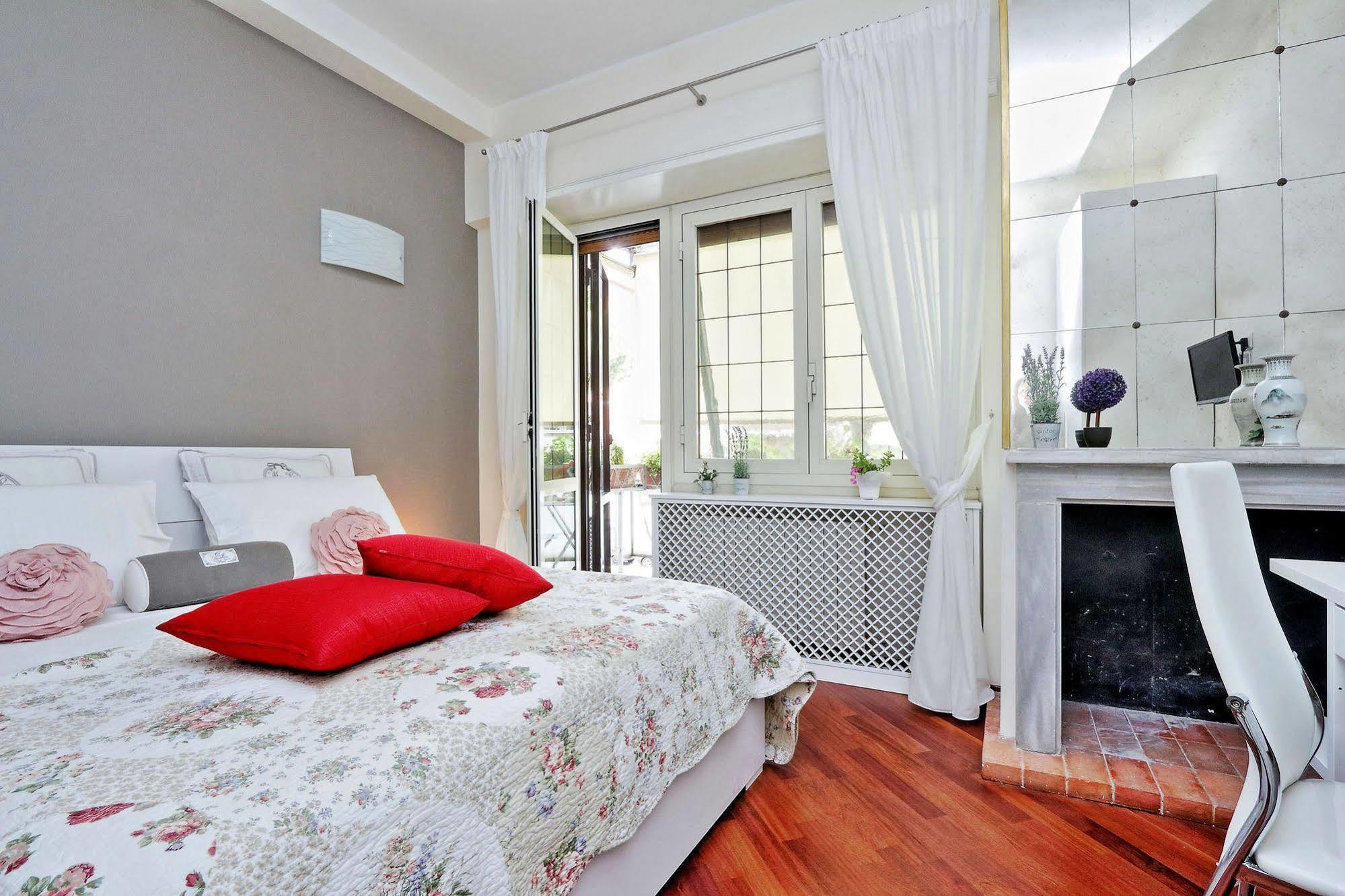 San Pietro Stazione Guesthouse روما المظهر الخارجي الصورة